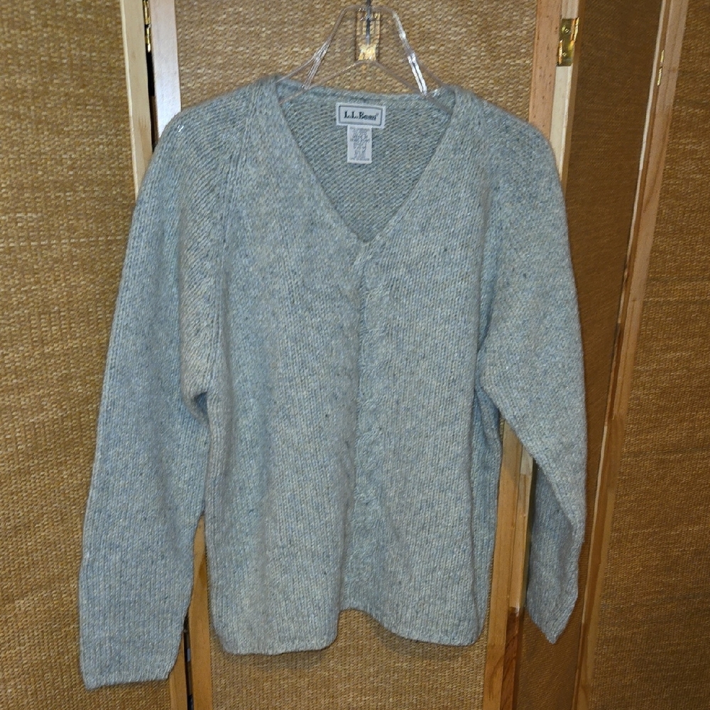 L.L. Bean Women's Heathered Gray V-Neck Sweater